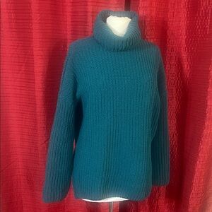 Abercrombie & Fitch Oversized Turtleneck